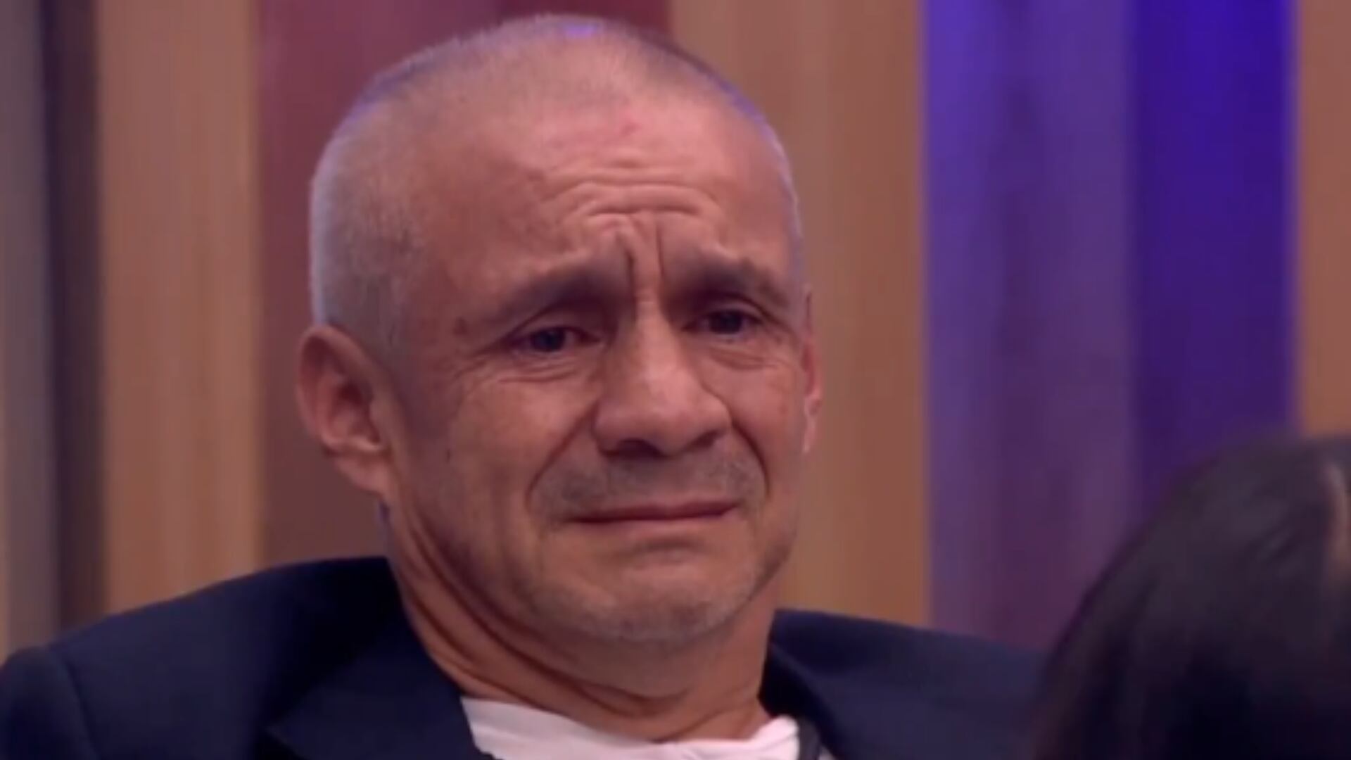 Hijo de Alerta de ‘La Casa de los Famosos’ salió de Colombia a cumplir su sueño americano