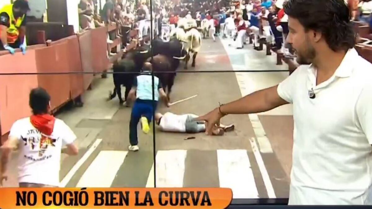 Alfredo Duro, de El Chiringuito, fue embestido por un todo y sus compañeros lo analizaron en el show