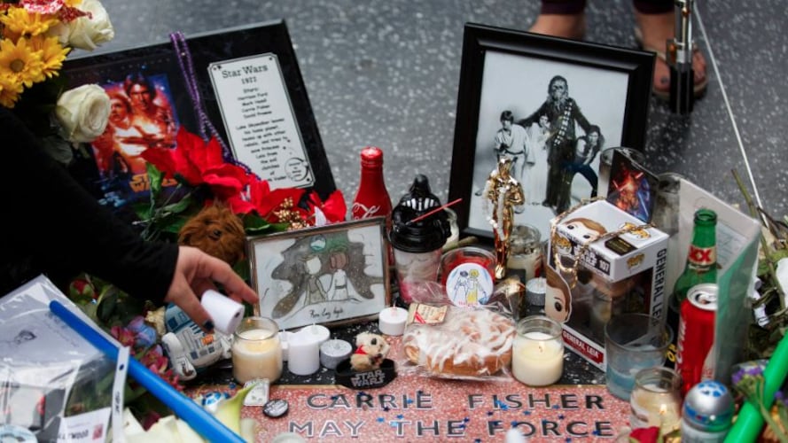 funeral íntimo para Debbie Reynolds y Carrie Fisher