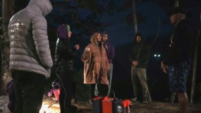 En la casa Alpha no se aguantaron el chaleco a sus cuatro mujeres más un castigo bajo la lluvia por lo que Cifuentes estalló contra Kaboom en ‘Desafío The Box’