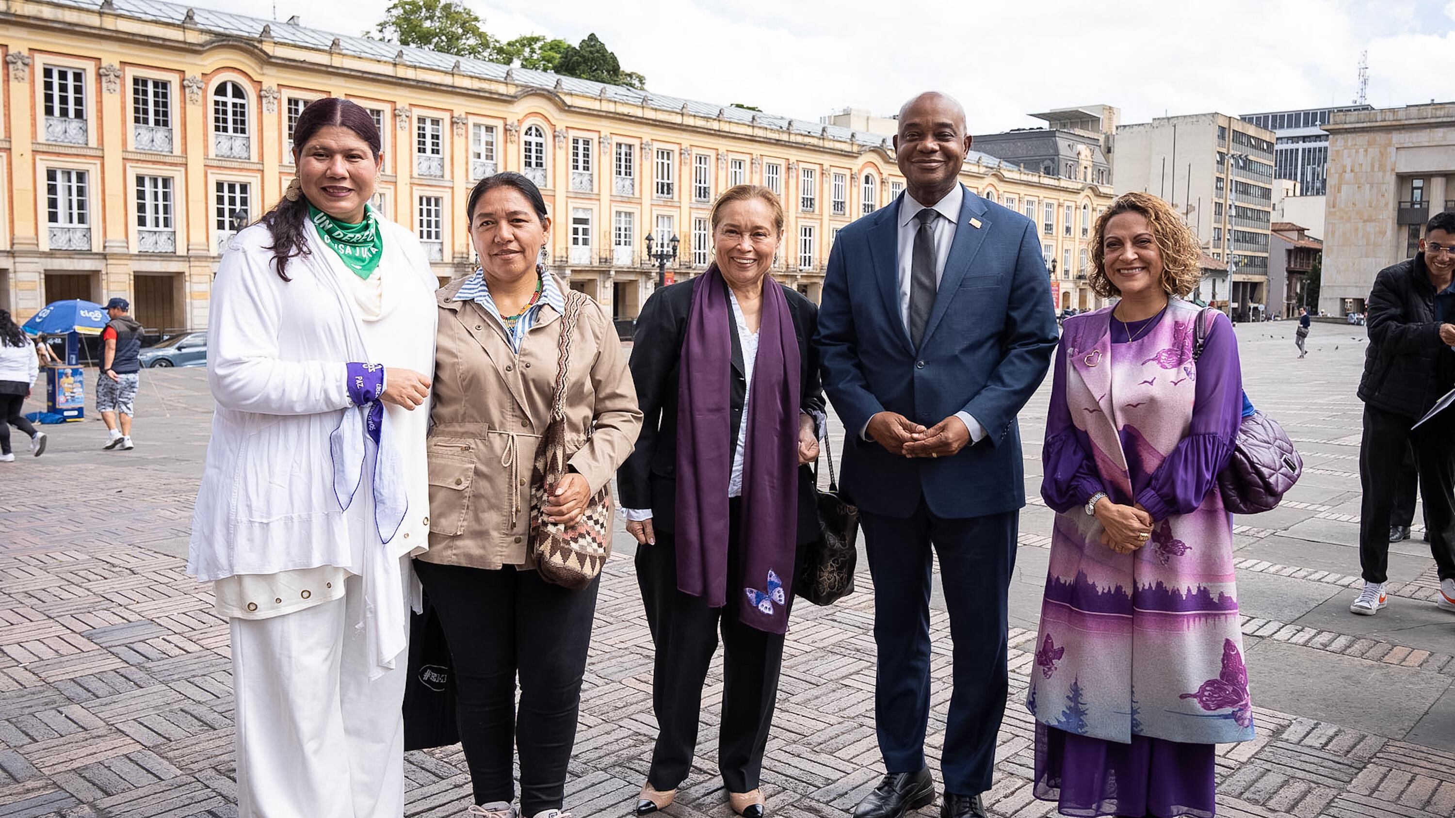 Foro No Es Hora de Callar