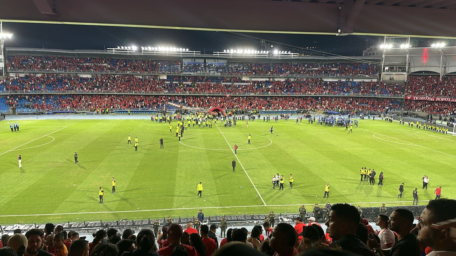 Final de Copa se suspendió por incidentes con los hinchas de América de Cali