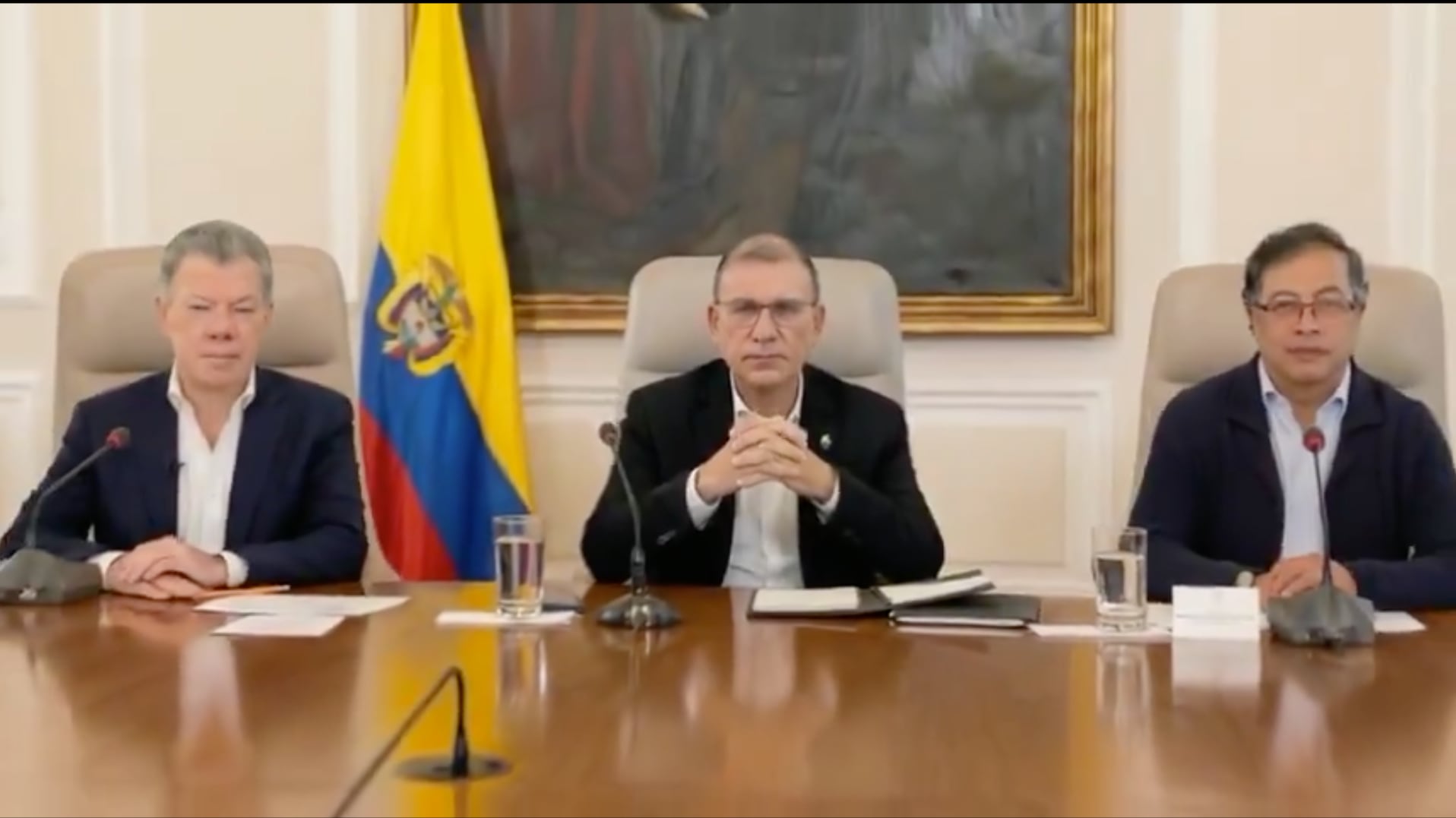 Juan Manuel Santos, Roy Barreras y Gustavo Petro en video hecho con IA