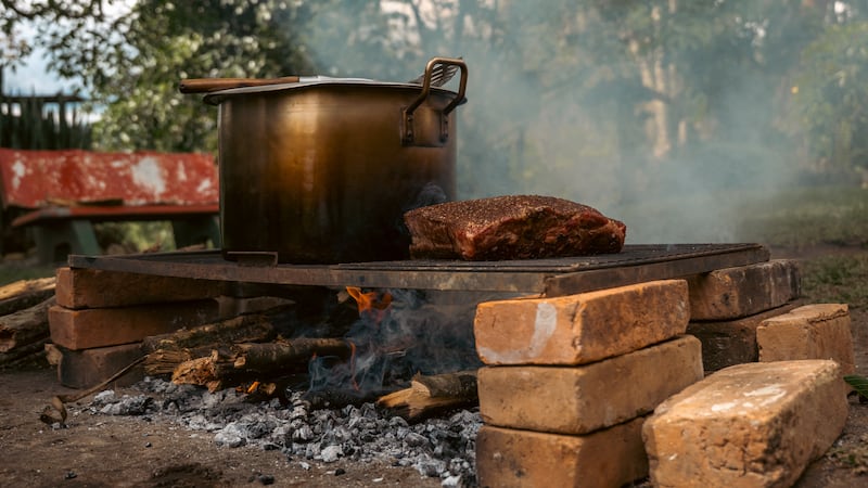 Extranjeramente Criollo: la apuesta gastronómica que une la cocina colombiana con cortes de carne de Estados Unidos