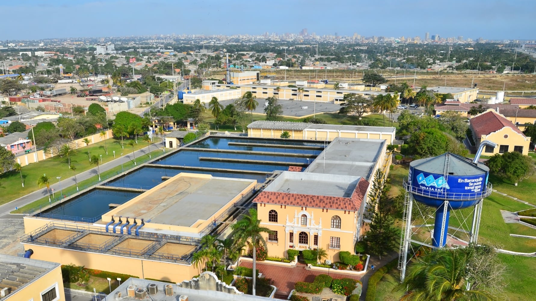Instalaciones de la empresa de acueducto de Barranquilla.