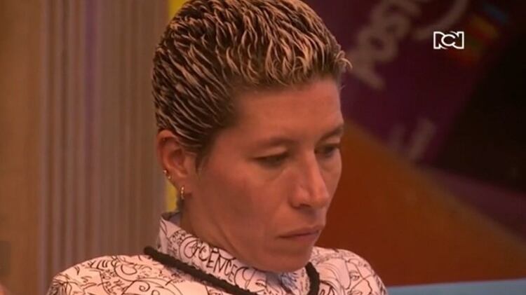 Lady Tabares generó momentos de mucha preocupación luego que se desvaneció en pleno castigo y tuvieron que intervenir.