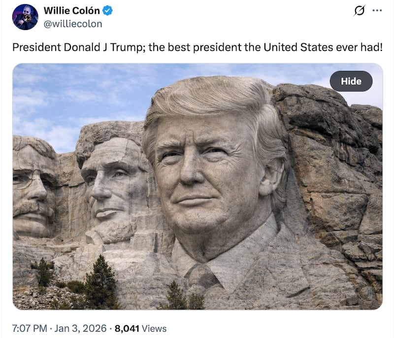 Archivo: Redes sociales