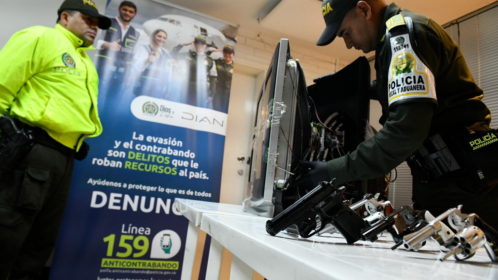 Alerta por tráfico de armas desde Medellín