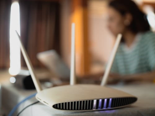 El método definitivo para detectar y expulsar a quienes te roban el Wi-Fi