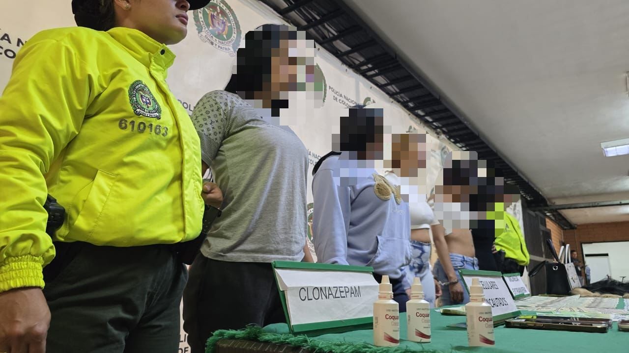 Captura de cinco mujeres que drogaban y robaban a hombres en Medellín