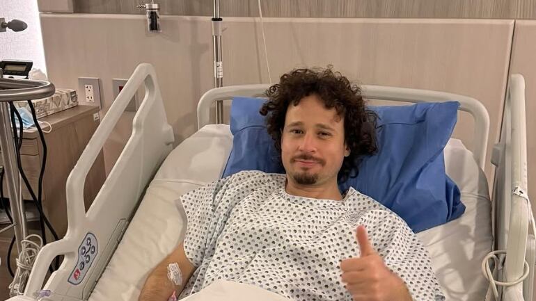 Luisito Comunica reveló la razón por la cual se encuentra hospitalizado en Asia