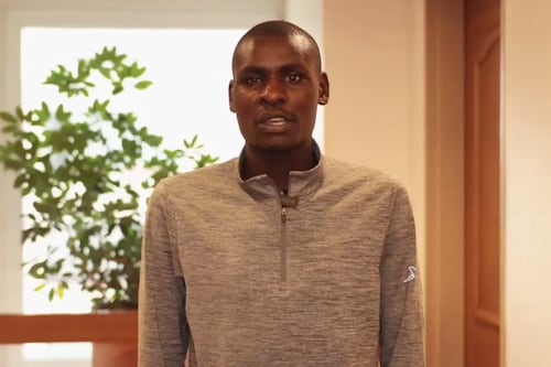 ¿No fue culpa del hueco? Atleta keniano aclaró cómo fue el incidente que sufrió en Maratón de Cali