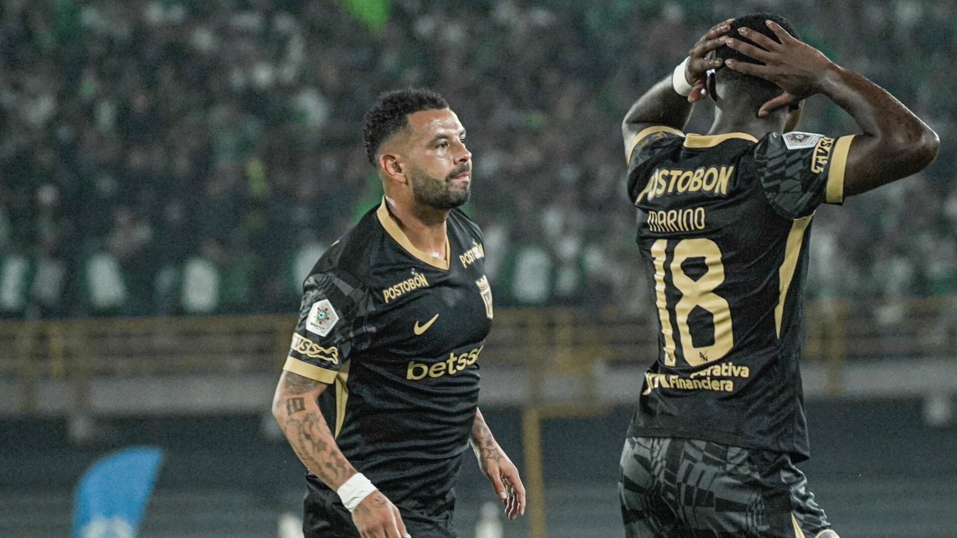 Edwin Cardona le dio ‘su tramacazo’ a Marino Hinestroza en el banco de suplentes