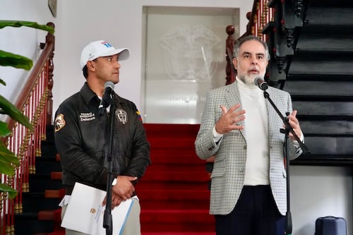 Gobierno advierte posible constreñimiento electoral del ELN tras intento de cruce de 2.400 personas desde Venezuela