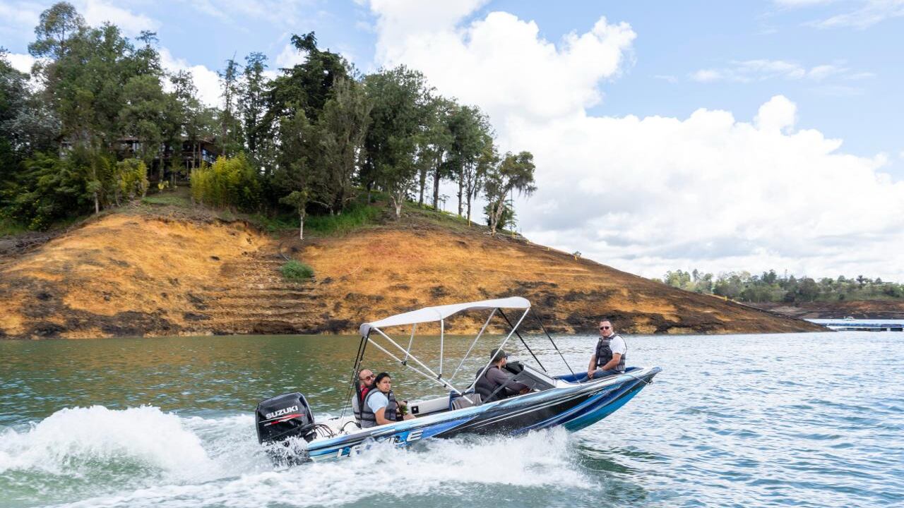 Recorrido por el Guatapé y el embalse El Peñol.