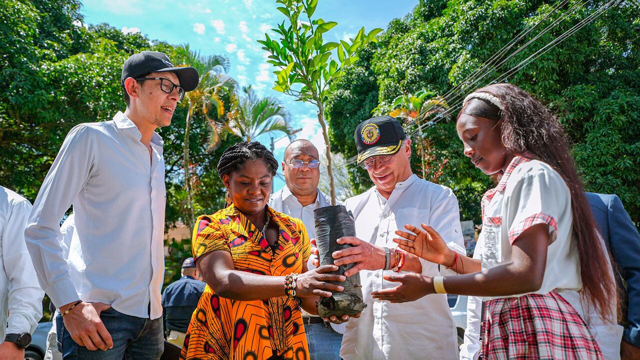 Gustavo Petro, Francia Márquez y Daniel Rojas Medellín