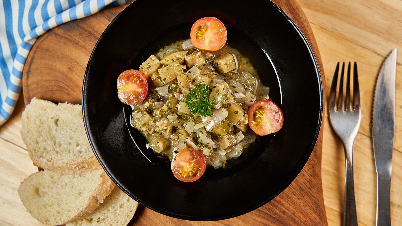 Foto Envigado celebra 250 años con una nueva edición del festival gastronómico ‘Envigado al Plato’, proyectando más de 40 mil asistentes.