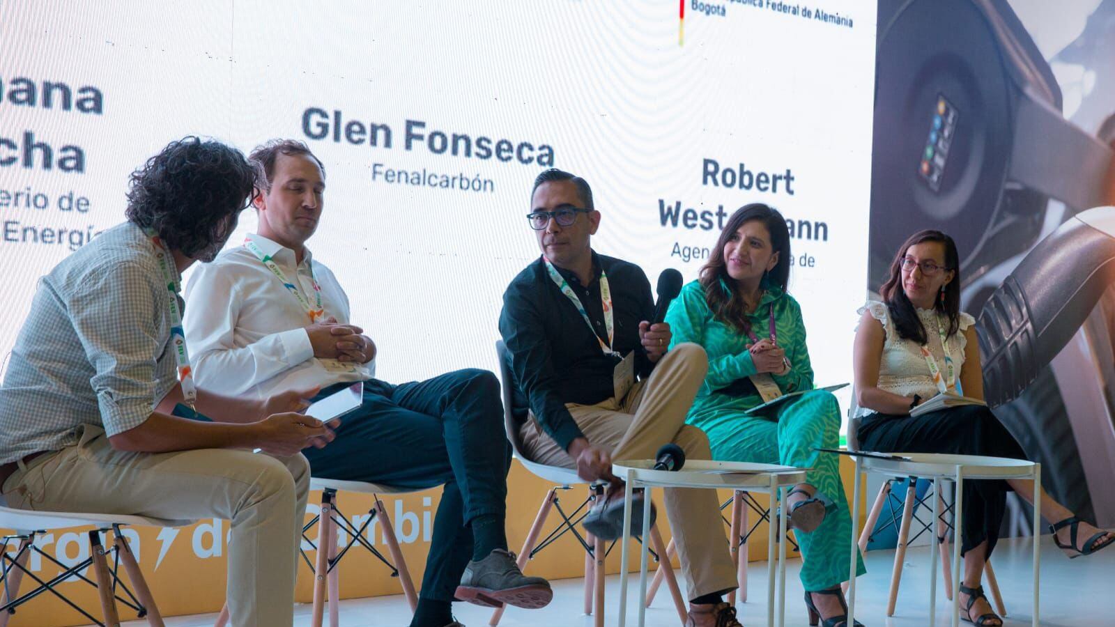 Gobierno hizo anuncios para avanzar en la ruta de la transición energética en la FEV, en Barranquilla.