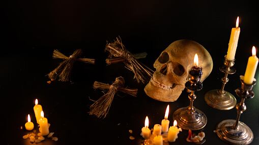 Delincuentes usan brujería para no ser capturados.