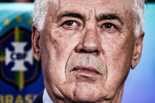 Ancelotti respondió con ironía por Neymar: “Si mi abuelo tuviera ruedas, sería un carro”