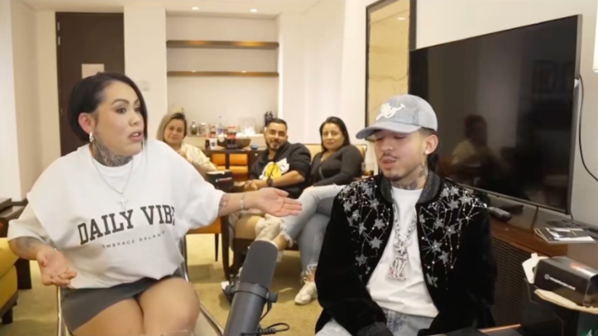 Yina Calderón y Westcol en stream