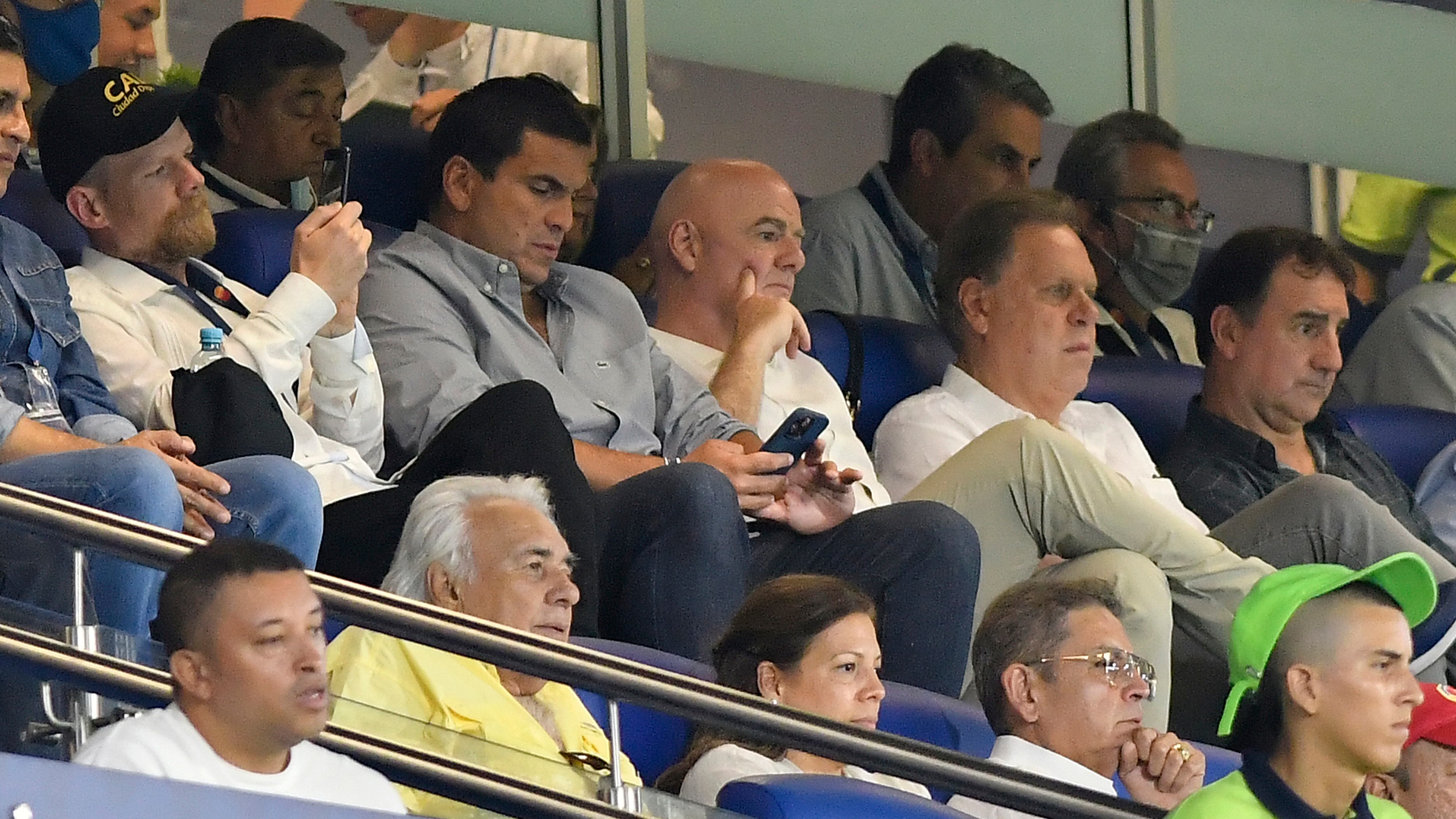 Graves denunciar por la 'aparición' de boletas para la final del Mundial Femenino Sub-20