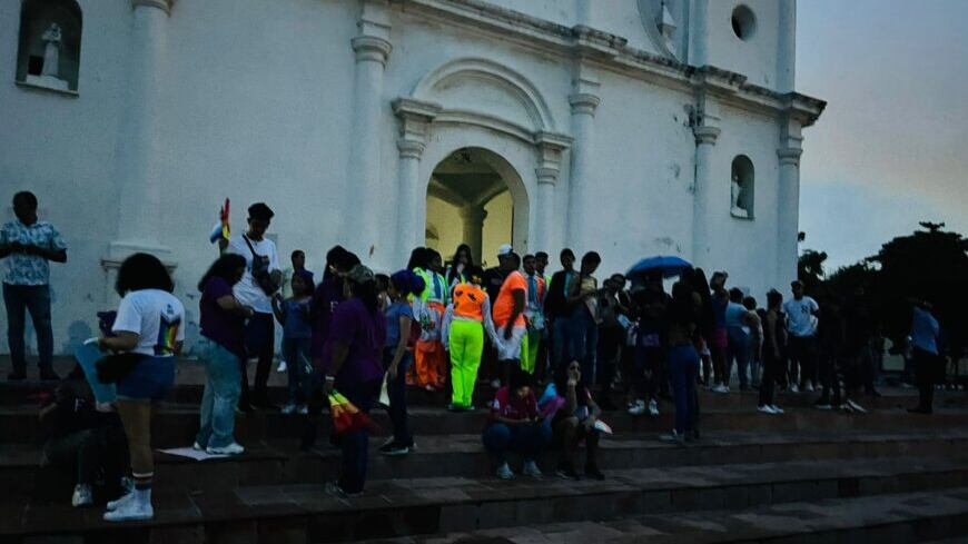 Finalización de la marcha de Pride en Soledad.