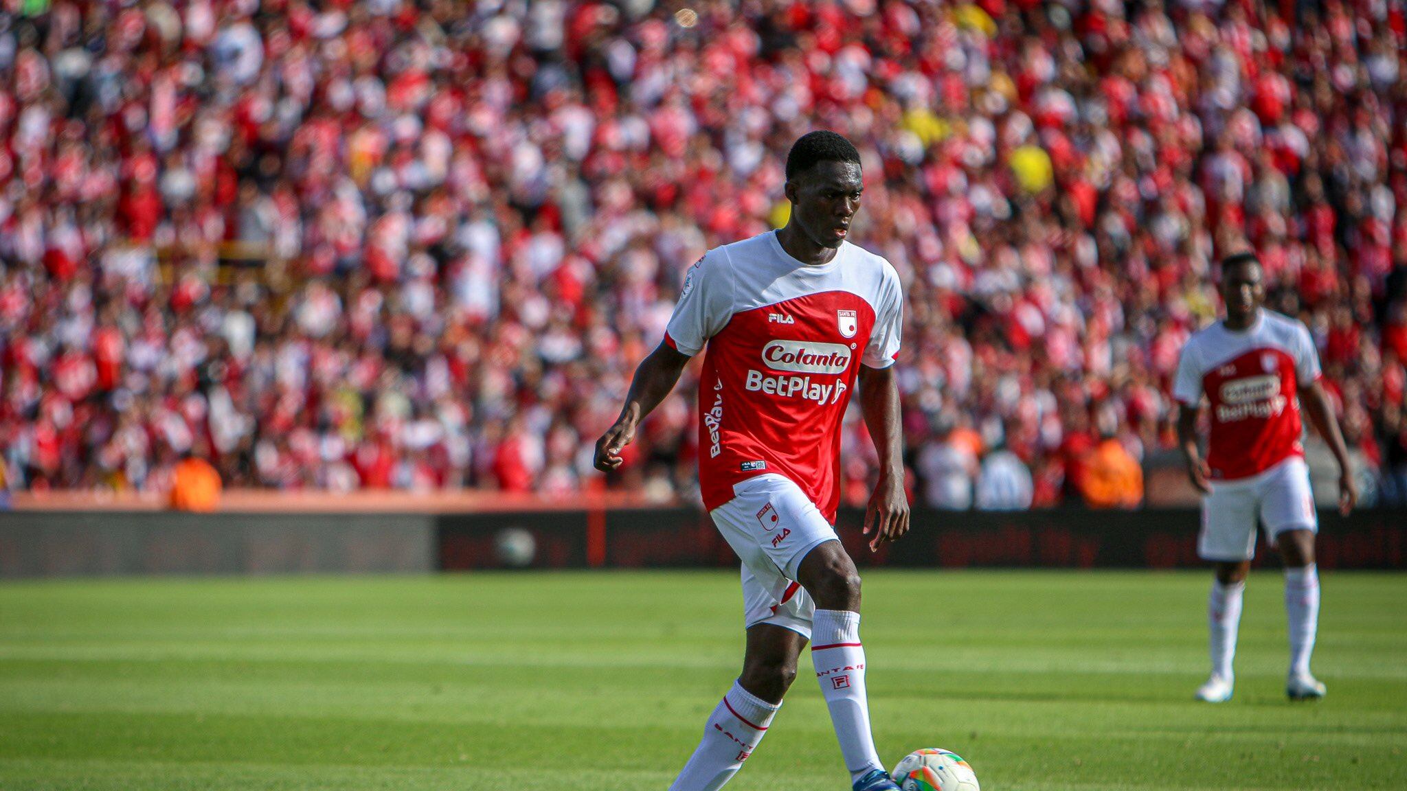 Filtraron la verdadera razón de la ausencia de Yilmar Velásquez en Santa Fe