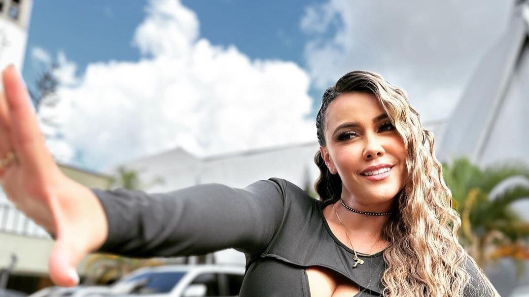 Manuela Gómez no se quedó callada ante el señalamiento y contó que cada pieza que luce es costosa.