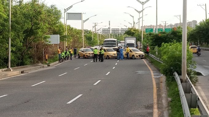 Paro de taxistas en Barranquilla: bloqueos, puntos de concentración y peticiones de los manifestantes.