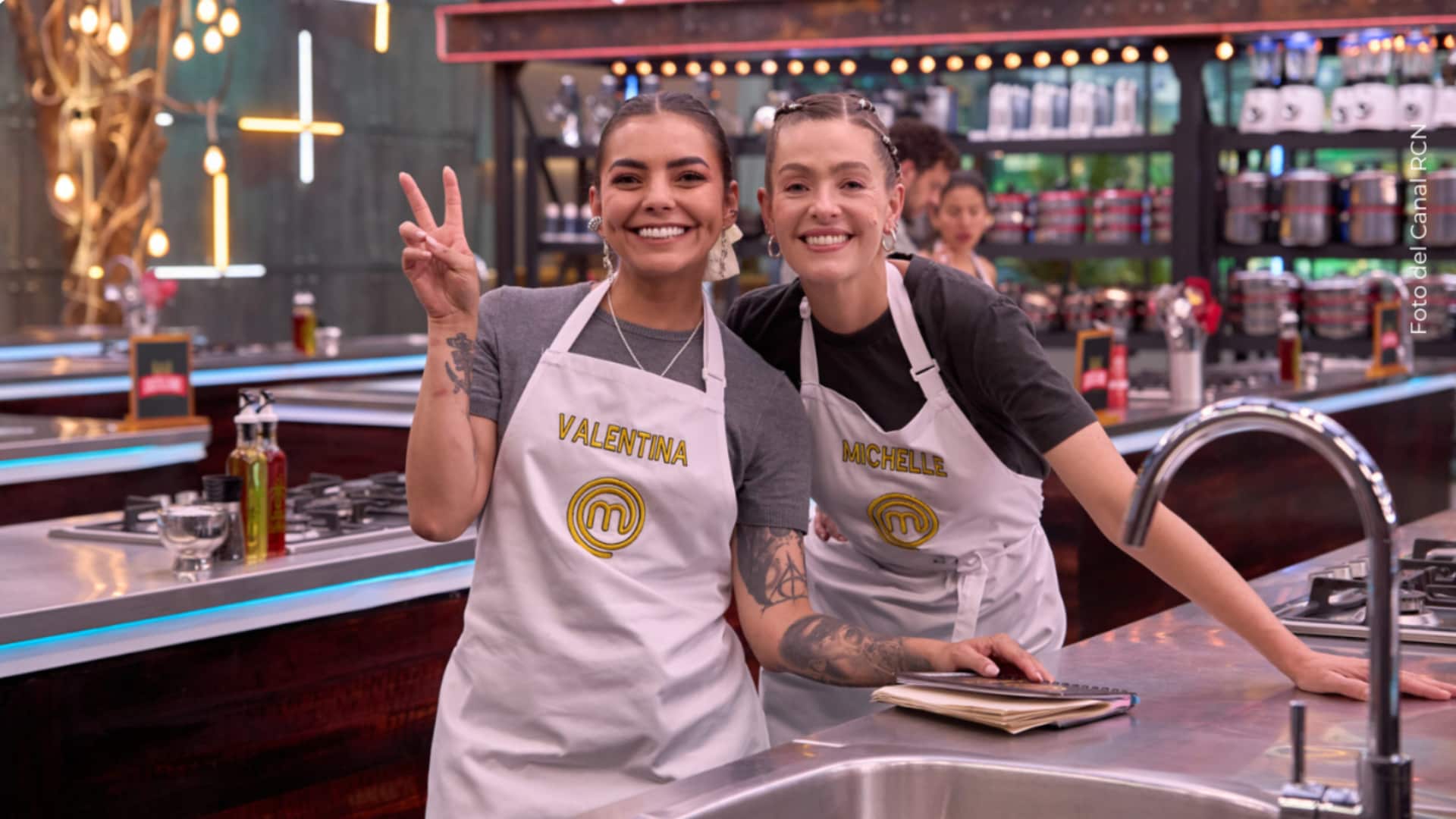 Valentina Taguado y Michelle Rouillard en MasterChef Celebrity