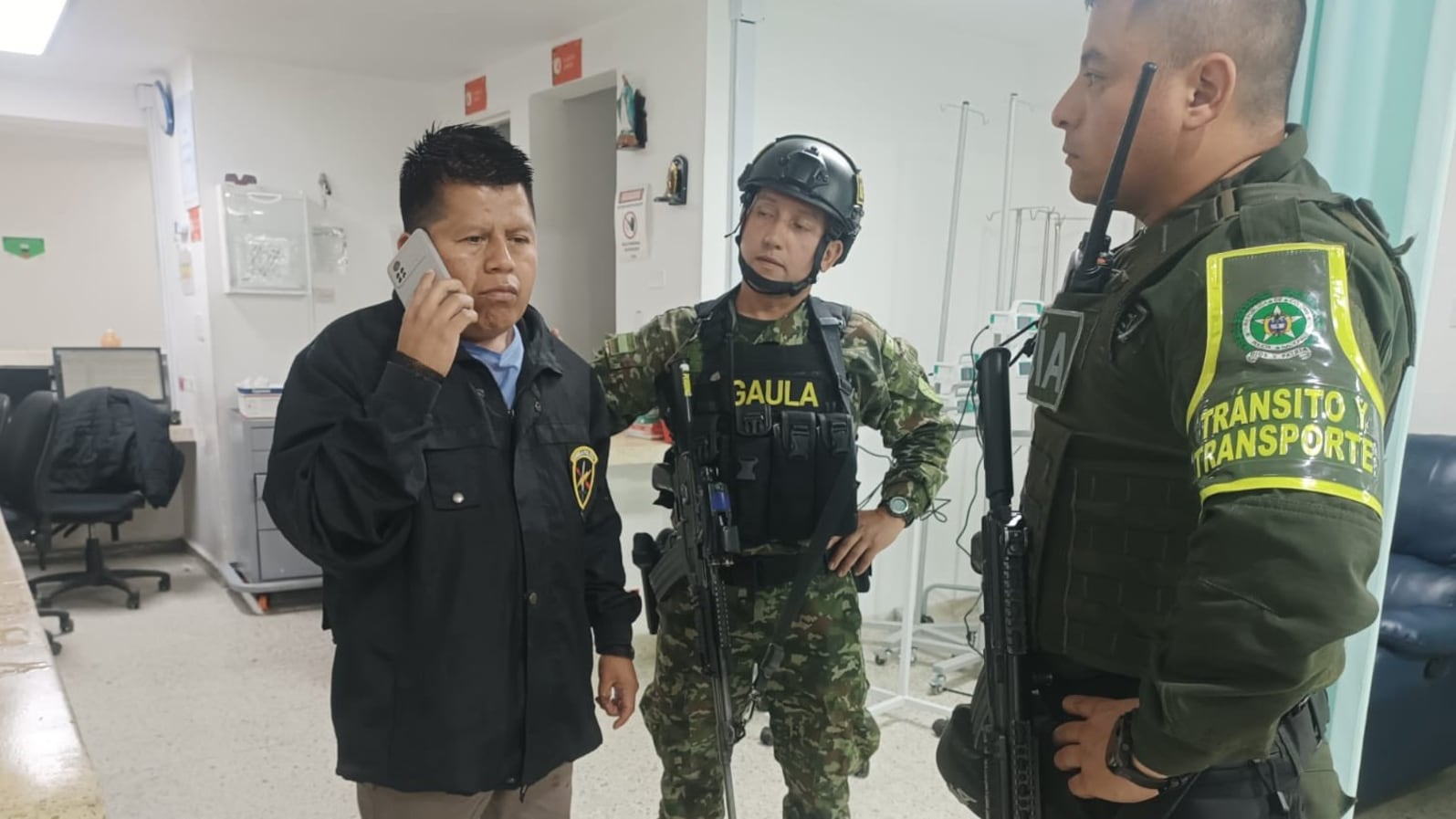 Foto liberan al alcalde de Morales, Cauca, tras secuestro en la vía Panamericana.