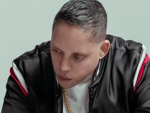 1000 canciones en 50 días: Compositor de ‘Hasta el sol de hoy’ busca romper un récord mundial