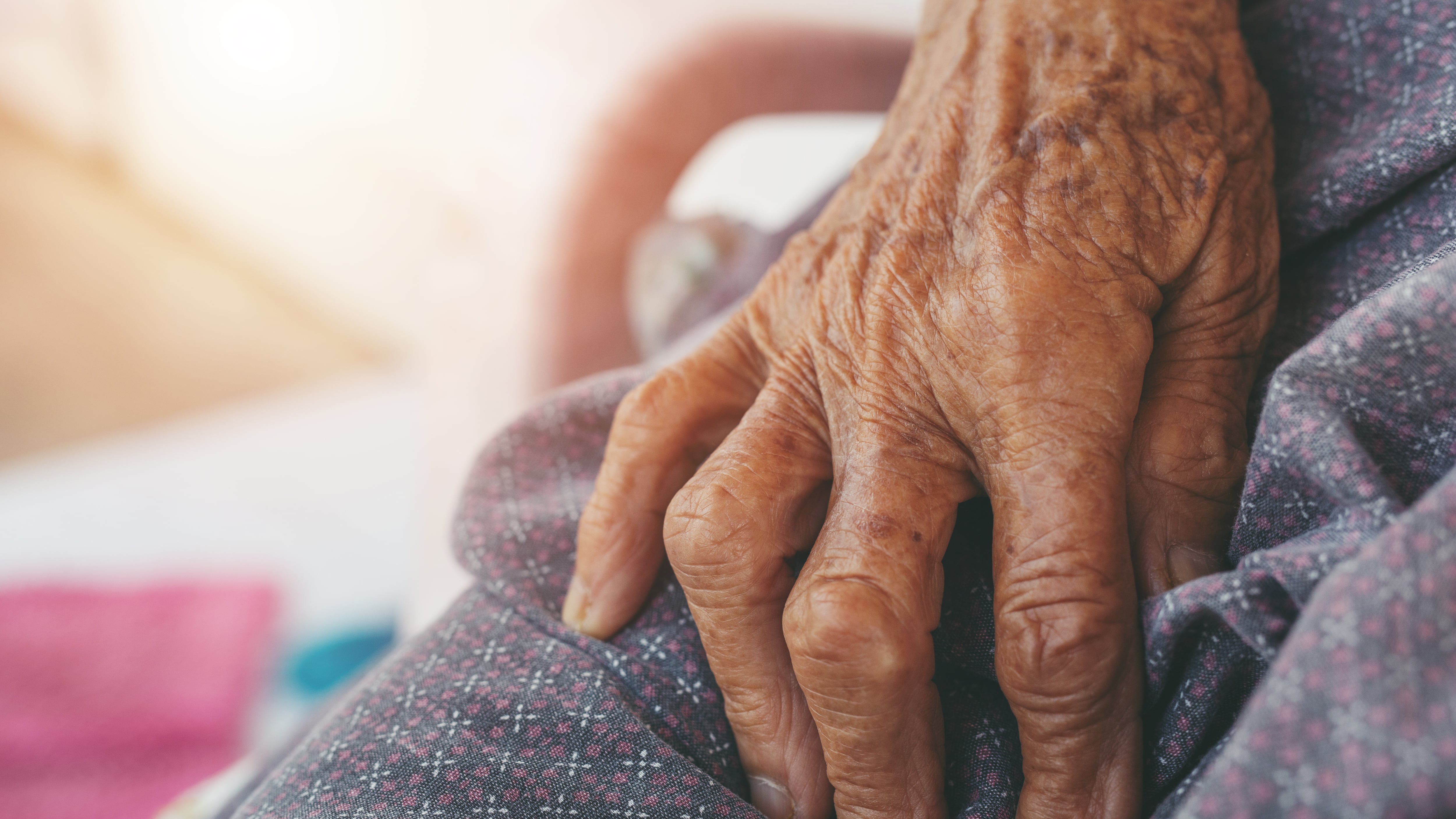 Murió abuelo que fue brutalmente golpeado en Medellín