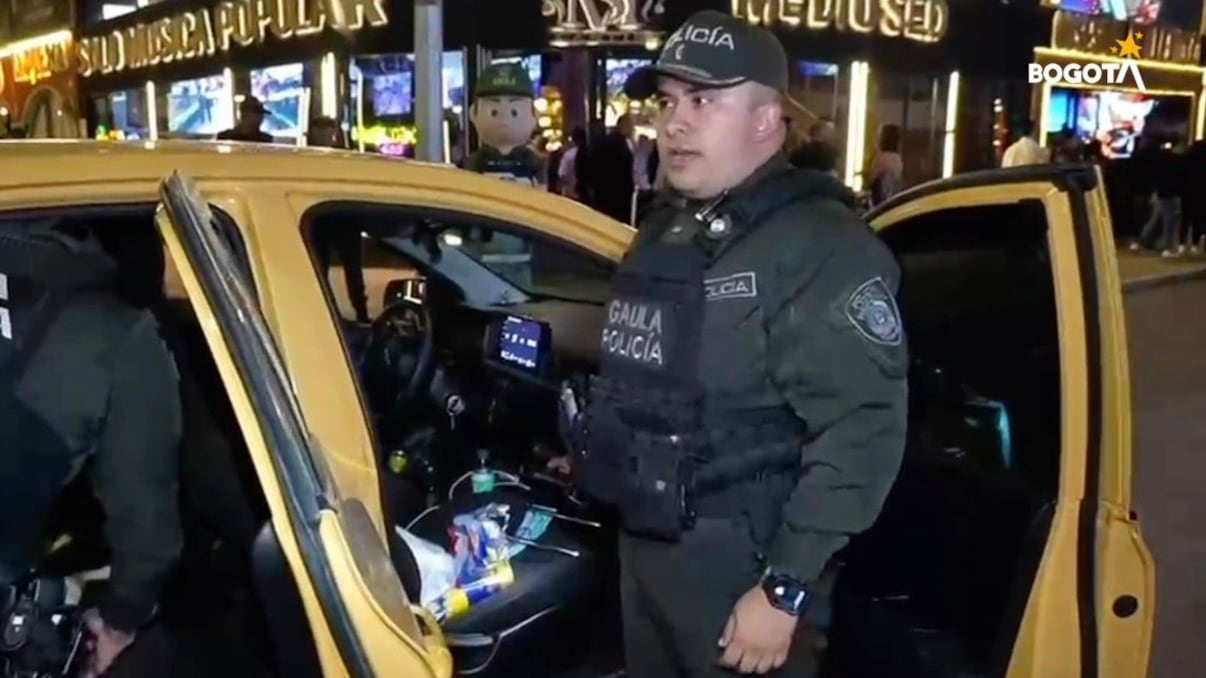 Conductor de taxi fue descubierto en estado de embriaguez en zona T de Bogotá.