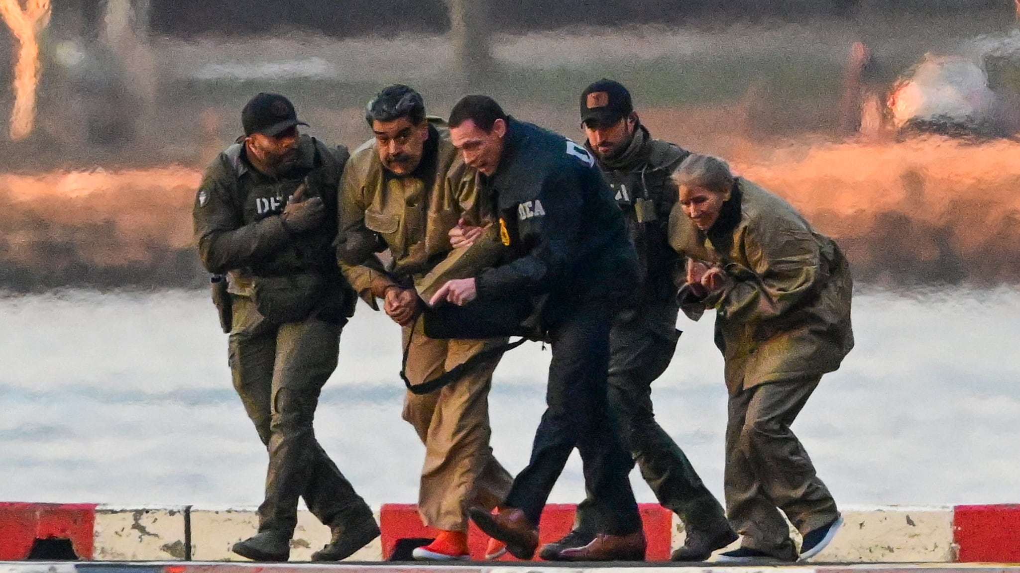 Venezuelan President Maduro, wife Celia Flores transferred to New York courthouse for arraignment