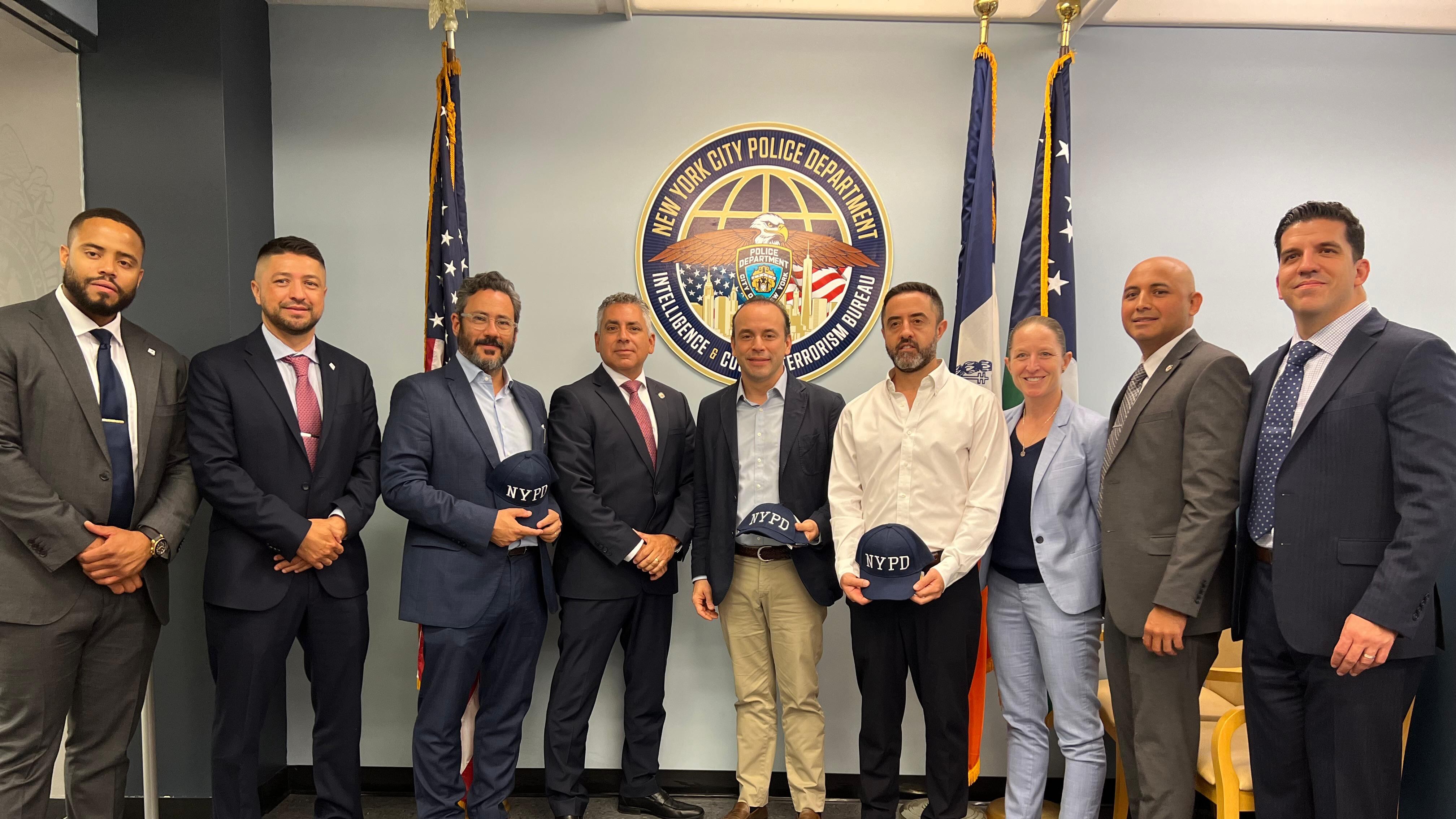 Alejandro Eder articuló refuerzos para la seguridad de Cali en el marco de la cop16.