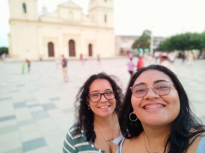 La pareja conformada por Leidy y Luisa.