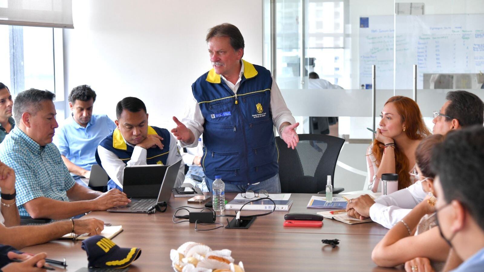 Eduardo José González