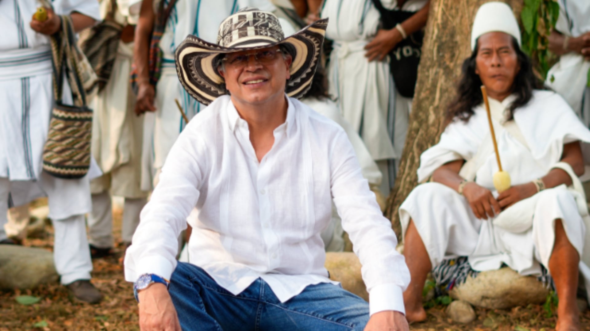 Petro destaca cifras de turismo en Colombia.