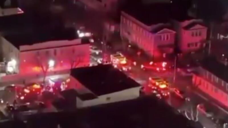 Tiroteo en New York deja al menos 10 heridos de gravedad