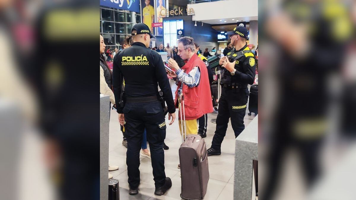 Una funcionaria de Avianca terminó agredida por turista italiano que le pegó con teclado de computador