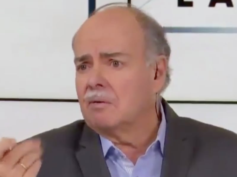 “Se tapan entre ellos estos bandidos”, Iván Mejía tras sentencia que involucra al expresidente de la Corte Constitucional