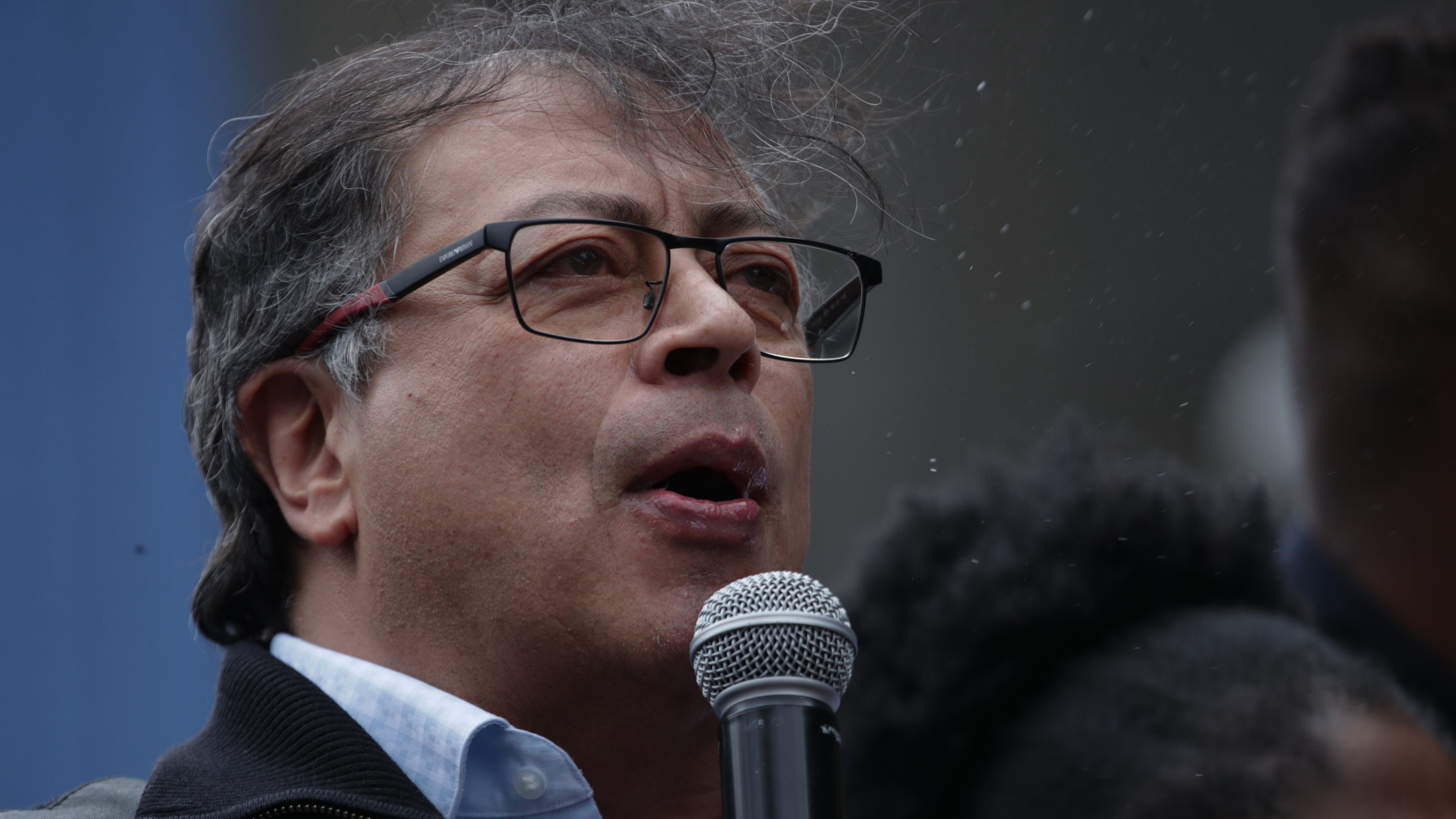El presidente Gustavo Petro, durante su intervención en la manifestación en su apoyo en Bogotá