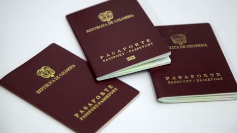 Contraloría lanza grave advertencia: Imprenta Nacional no estaría lista para asumir expedición de pasaportes en septiembre