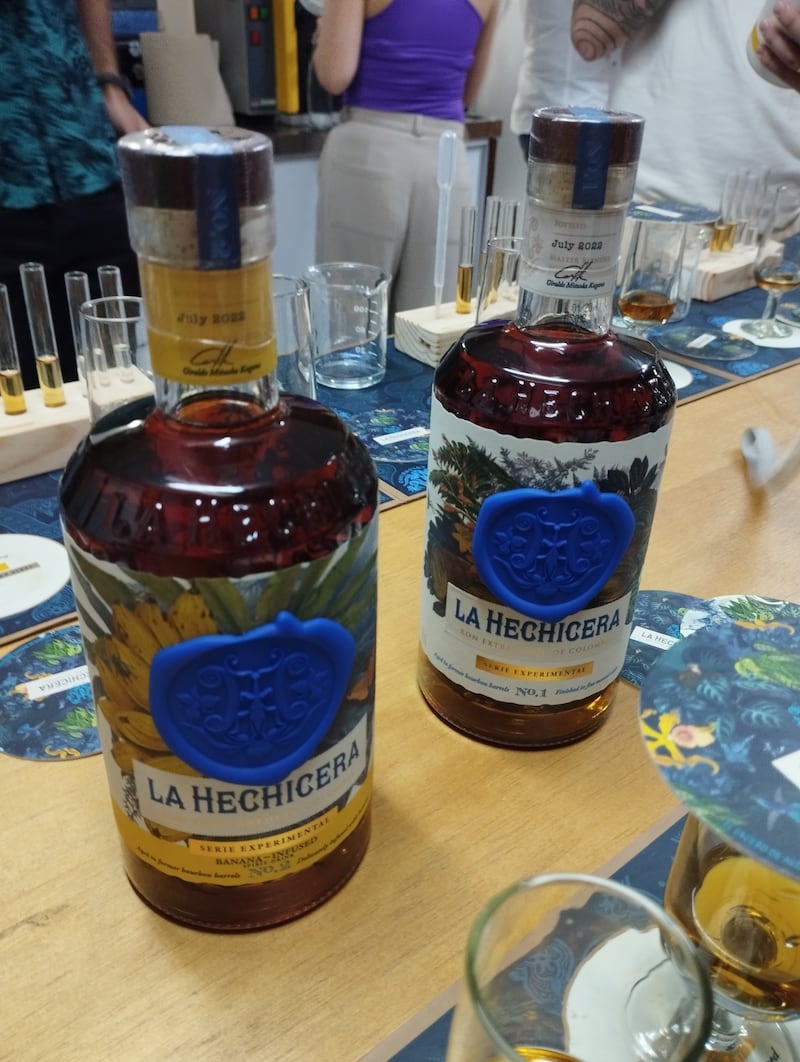 Edición Limitada de Ron La Hechicera en finalización barril de moscatel y la infusión de banana.