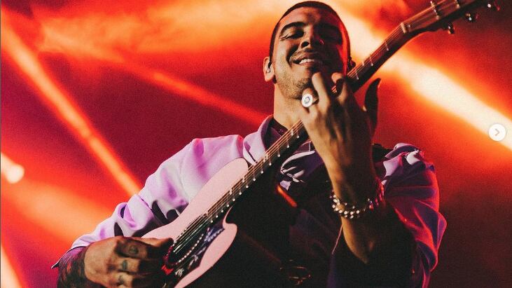 Manuel Medrano regresa con sorpresas para hacernos suspirar de amor