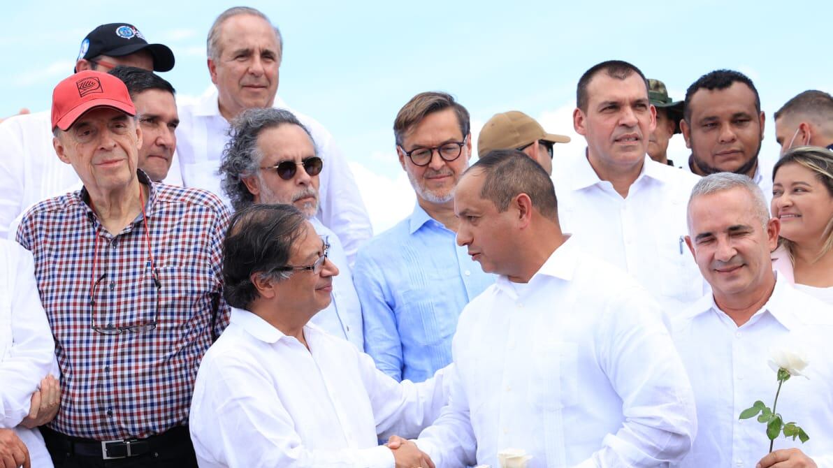 Gustavo Petro hizo un recorrido en el puente internacional Simón Bolívar en Norte Santander, durante su reapertura.