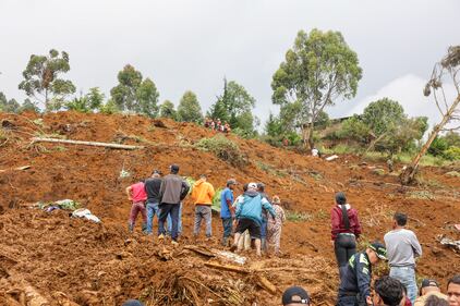 Cerca de 10 viviendas resultaron destruida.