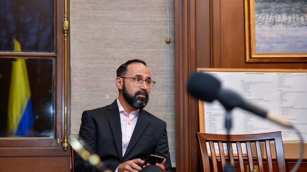 Andrés Camacho, nuevo MinMInas